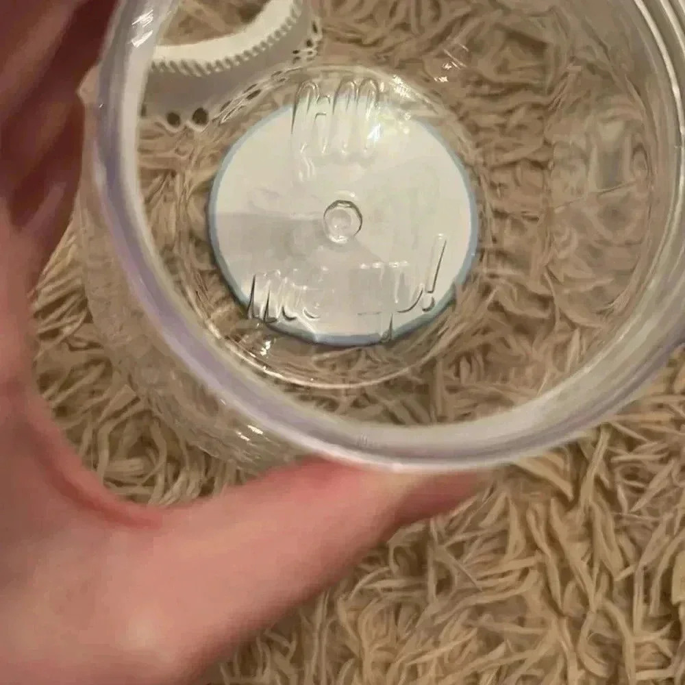 Plastic Container: “Enjoy”, “Fill me Up” - Picture 5 of 6